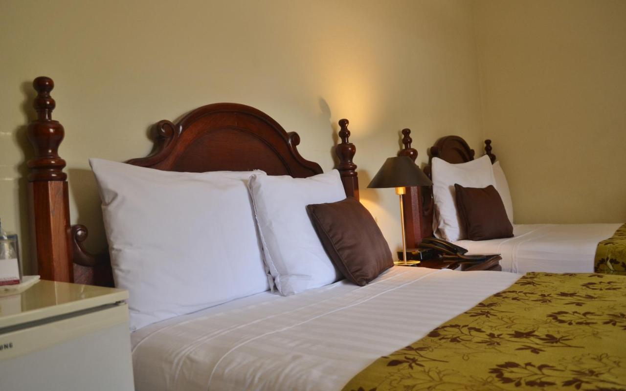 Hotel Villa Florencia Zona Rosa San Salvador Extérieur photo