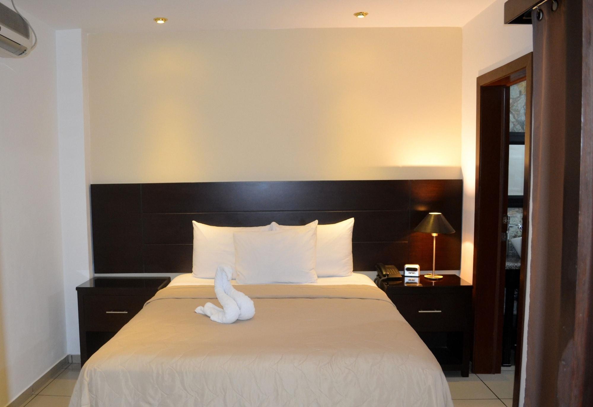 Hotel Villa Florencia Zona Rosa San Salvador Extérieur photo